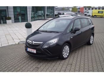 PKW Opel Zafira C (2011-): das Bild 1