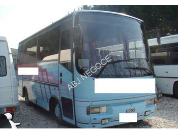 Reisebus Iveco LORRAINE: das Bild 1