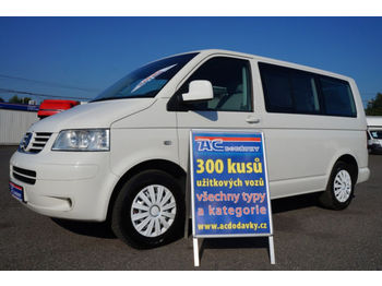 Kleinbus, Personentransporter Volkswagen Multivan 2,5 TDI DSG: das Bild 1