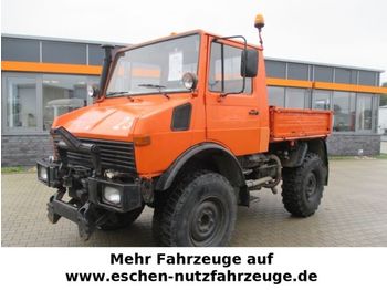 Kipper Unimog 424, Zapfwelle vorn: das Bild 1