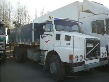 Containerwagen/ Wechselfahrgestell LKW Volvo N 7 4X2: das Bild 1