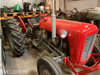 MASSEY FERGUSON 1000 series Traktor