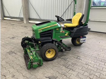 JOHN DEERE Rasenmäher