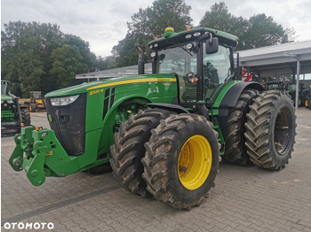JOHN DEERE 7000 Series Traktor