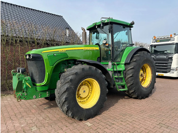 JOHN DEERE 8020 Series Traktor