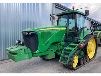 JOHN DEERE 8020 Series Traktor