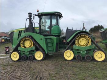 JOHN DEERE Traktor