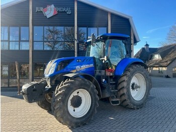 NEW HOLLAND T7.230 Traktor