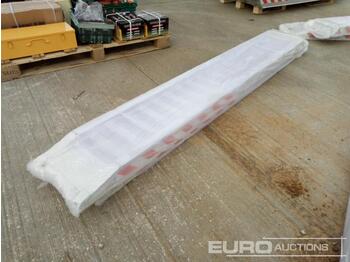 Anbauteil Unused 3.3 Ton Aluminum Loading Ramps: das Bild 1