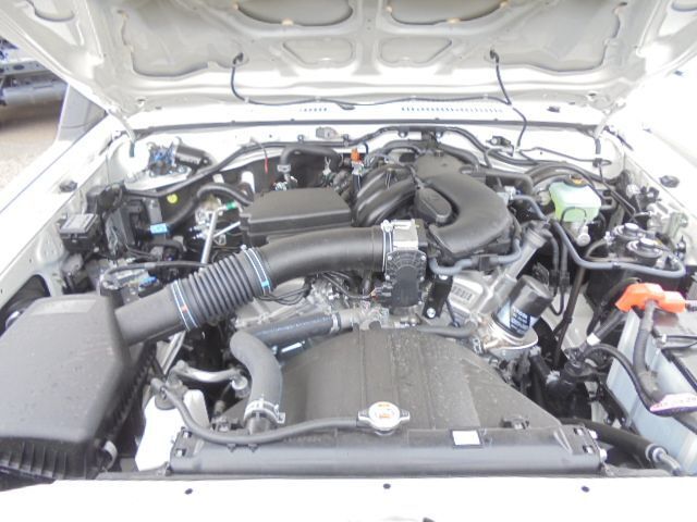 PKW Toyota Land Cruiser NEW UNUSED LX V6: das Bild 13