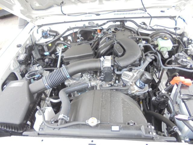 PKW Toyota Land Cruiser NEW UNUSED LX V6: das Bild 14