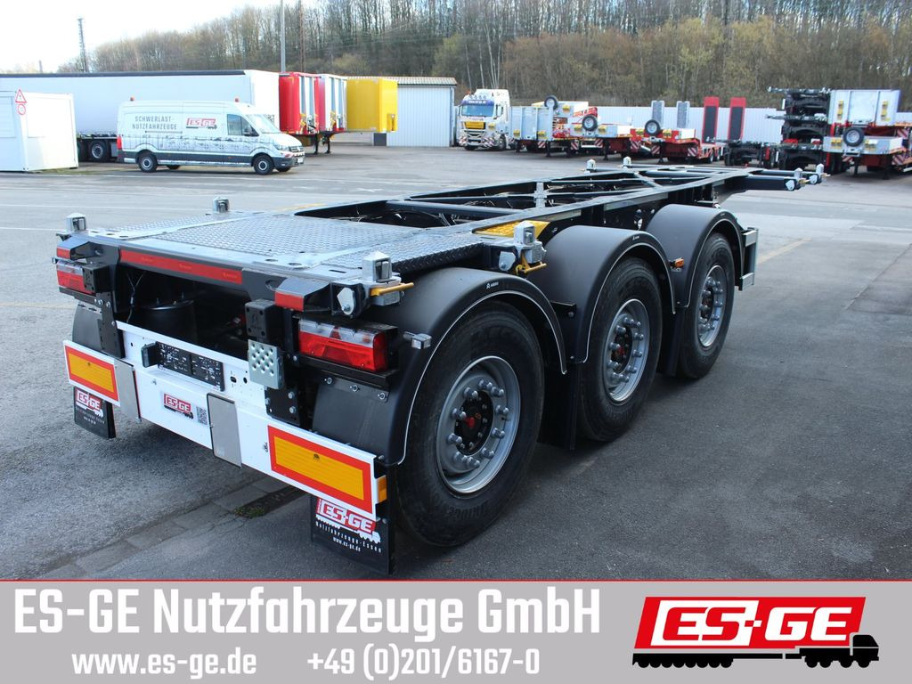 Container/ Wechselfahrgestell Auflieger Wielton Containerchassis 20ft