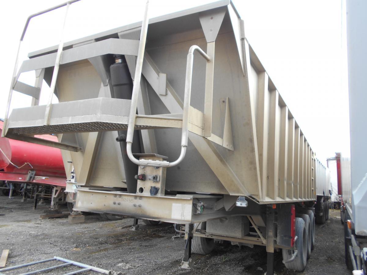 Kipper Auflieger Benalu