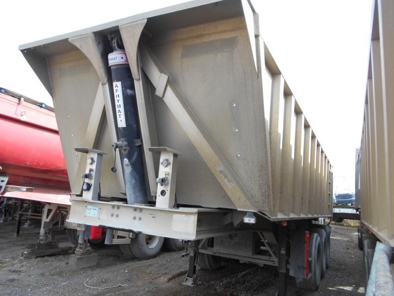 Kipper Auflieger Benalu