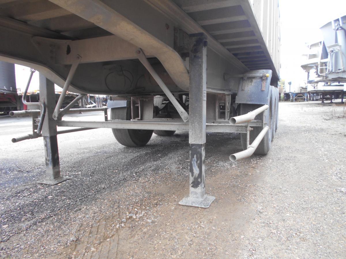 Kipper Auflieger Benalu