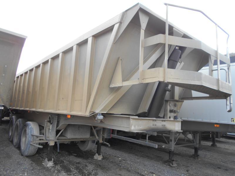 Kipper Auflieger Benalu