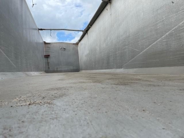 Kipper Auflieger Stas