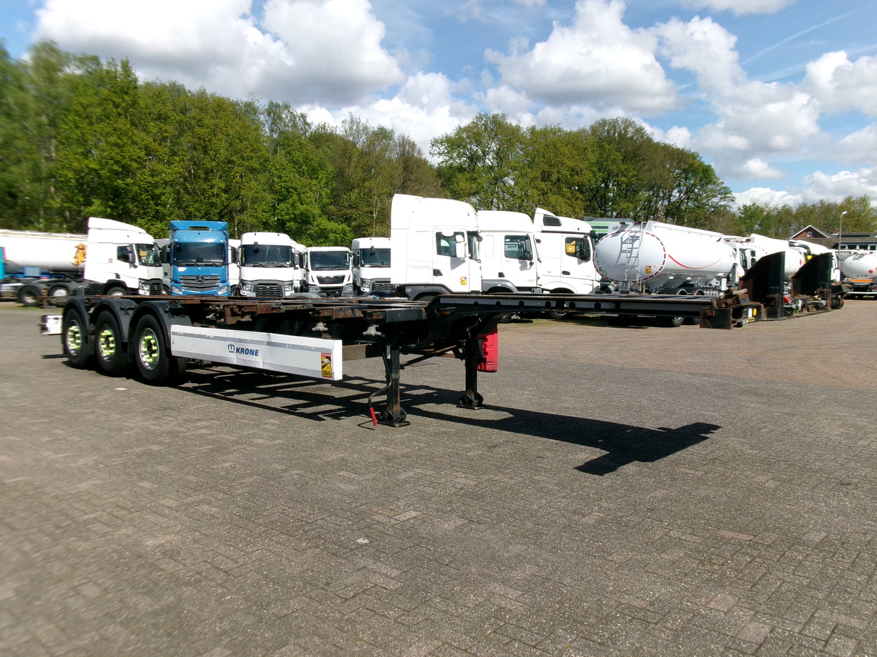 Leasing Angebot für Krone 3-axle container trailer 20-30-40-45 ft DA08LNA Krone 3-axle container trailer 20-30-40-45 ft DA08LNA: das Bild 2