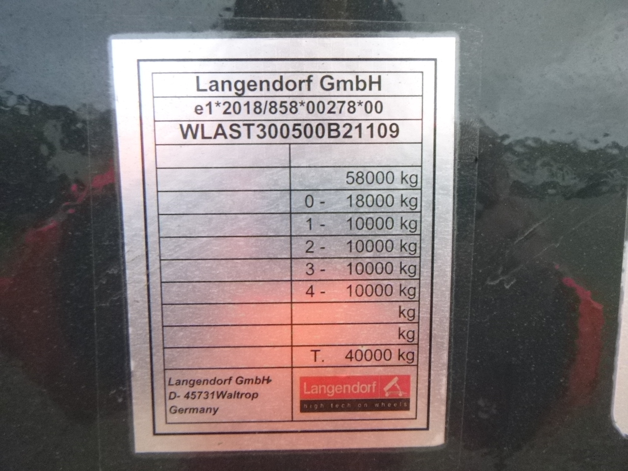 Tieflader Auflieger Langendorf 3-axle semi-lowbed trailer 48T ext. 13.5 m + ramps: das Bild 28