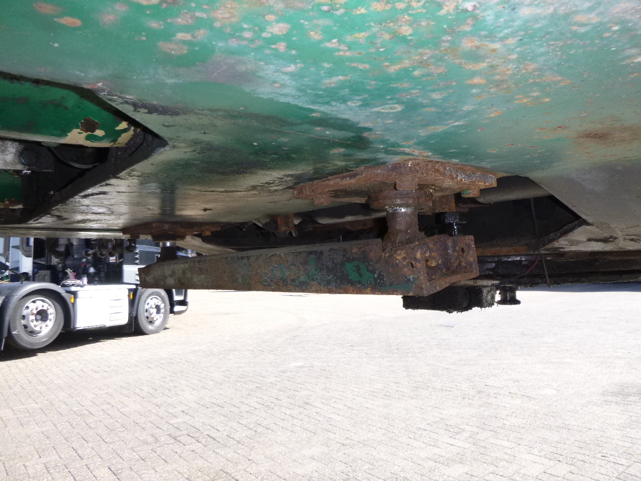 Tieflader Auflieger Nooteboom 3-axle lowbed trailer 33 t / extendable 8.5 m: das Bild 13