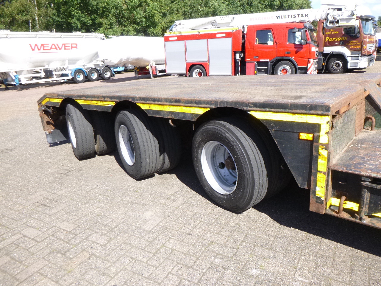 Tieflader Auflieger Nooteboom 3-axle lowbed trailer 33 t / extendable 8.5 m: das Bild 11