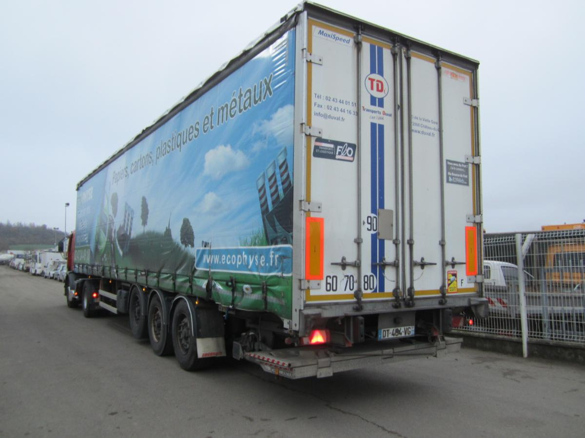 Planenauflieger Fruehauf