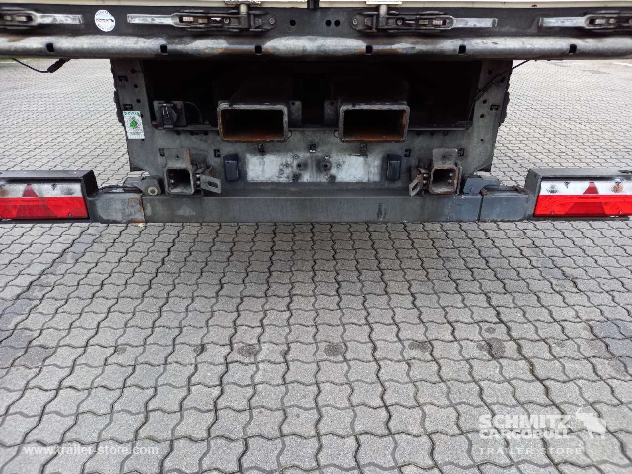 Planenauflieger SCHMITZ Auflieger Curtainsider Standard Forklift holder