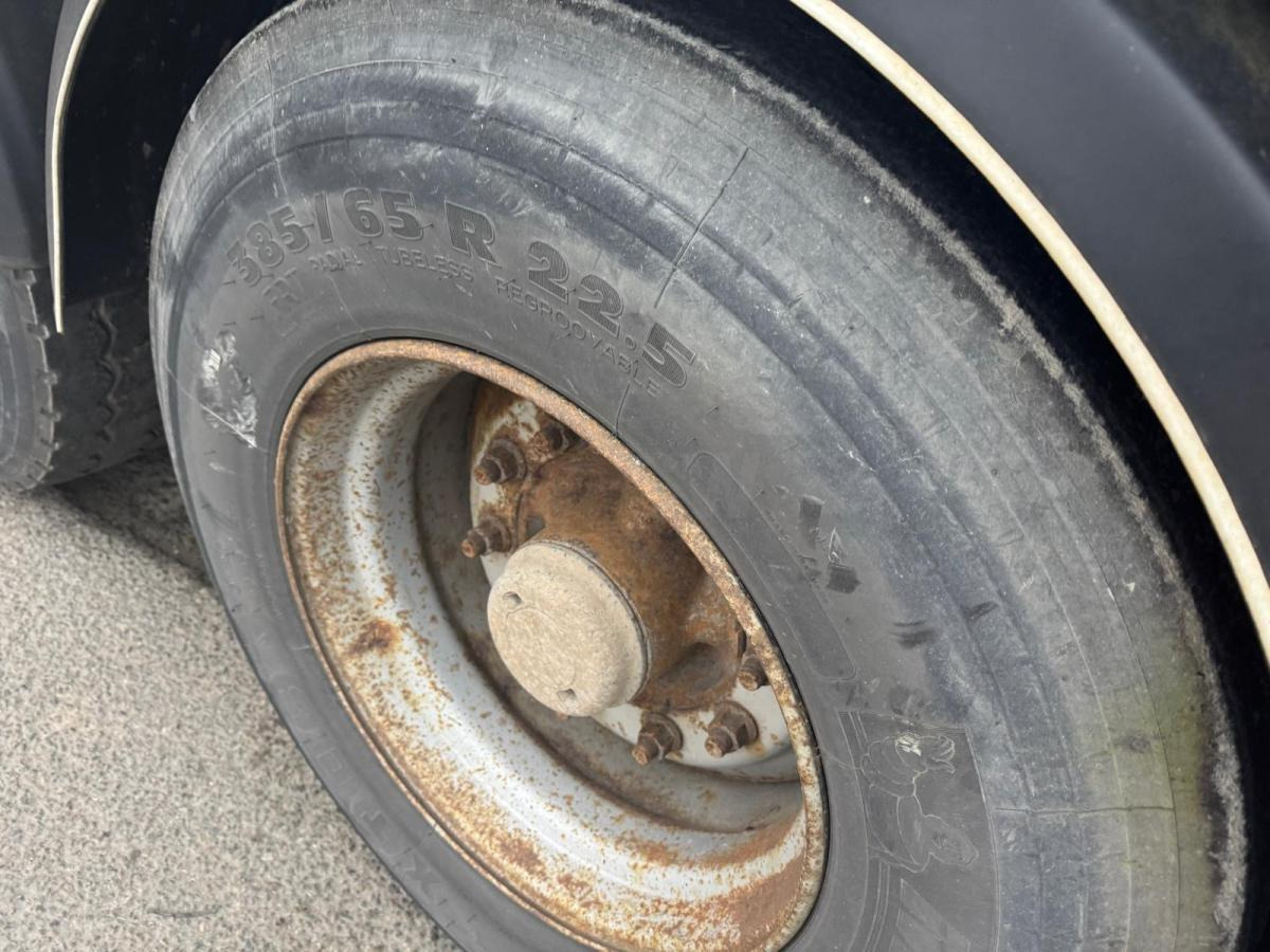 Pritschenauflieger/ Plattformauflieger Fruehauf