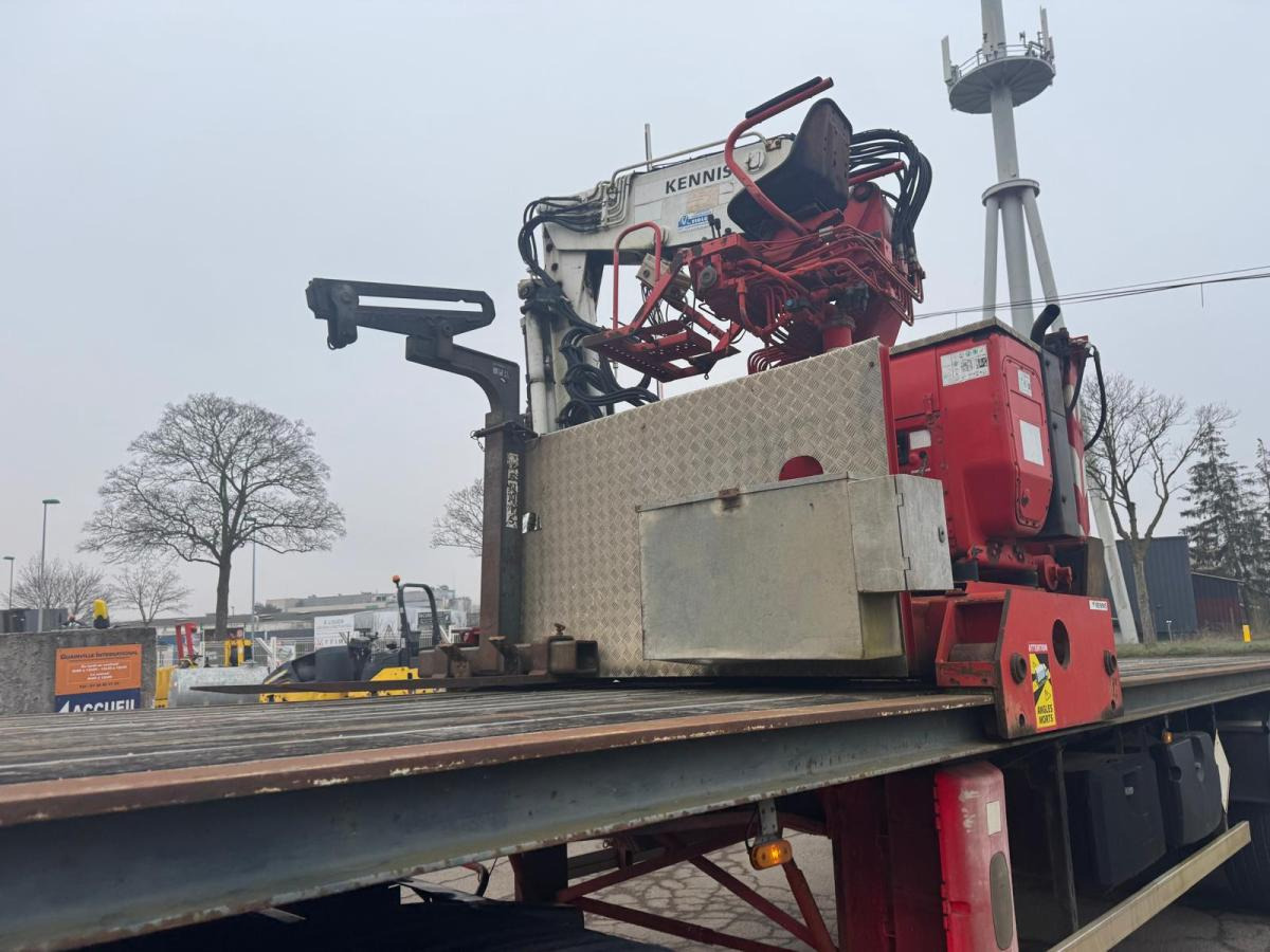 Pritschenauflieger/ Plattformauflieger Fruehauf