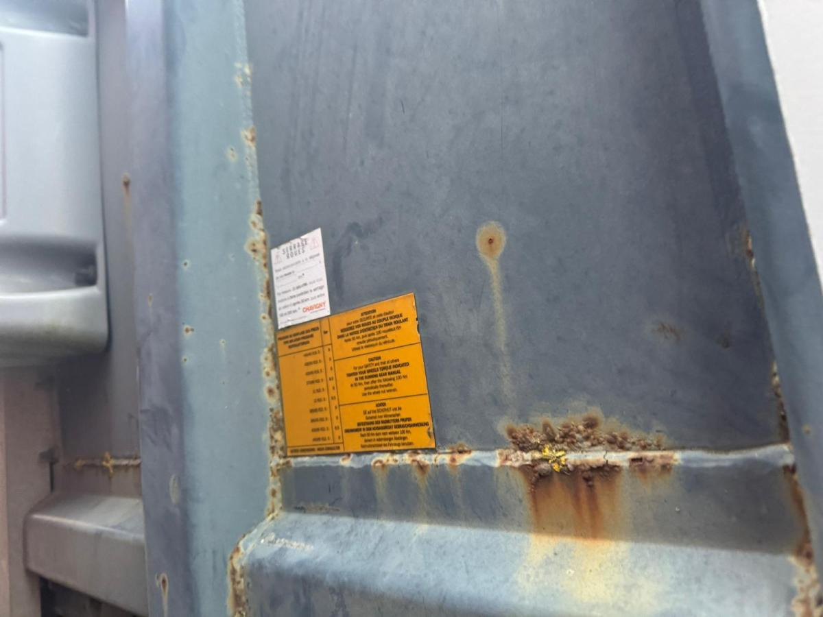 Pritschenauflieger/ Plattformauflieger Fruehauf