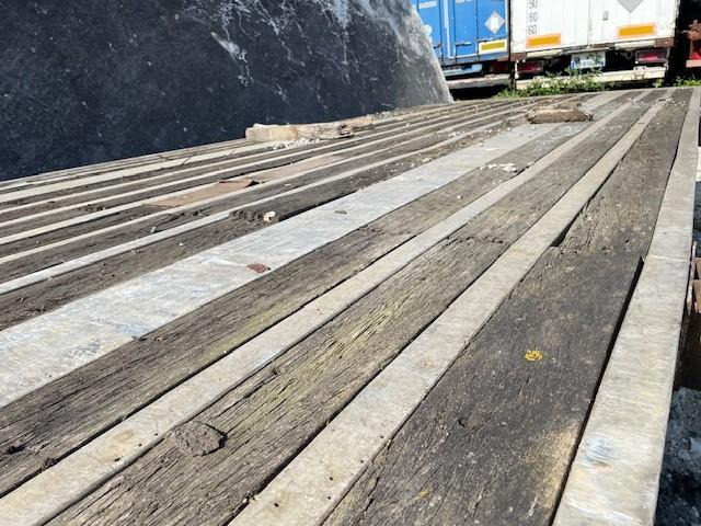 Pritschenauflieger/ Plattformauflieger Kaiser