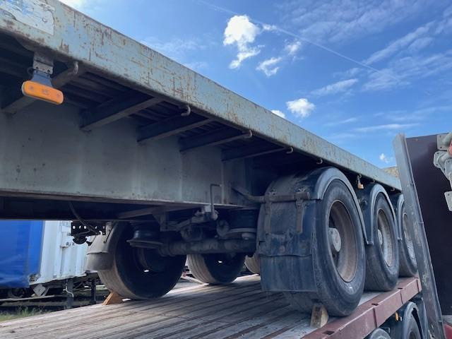 Pritschenauflieger/ Plattformauflieger Kaiser