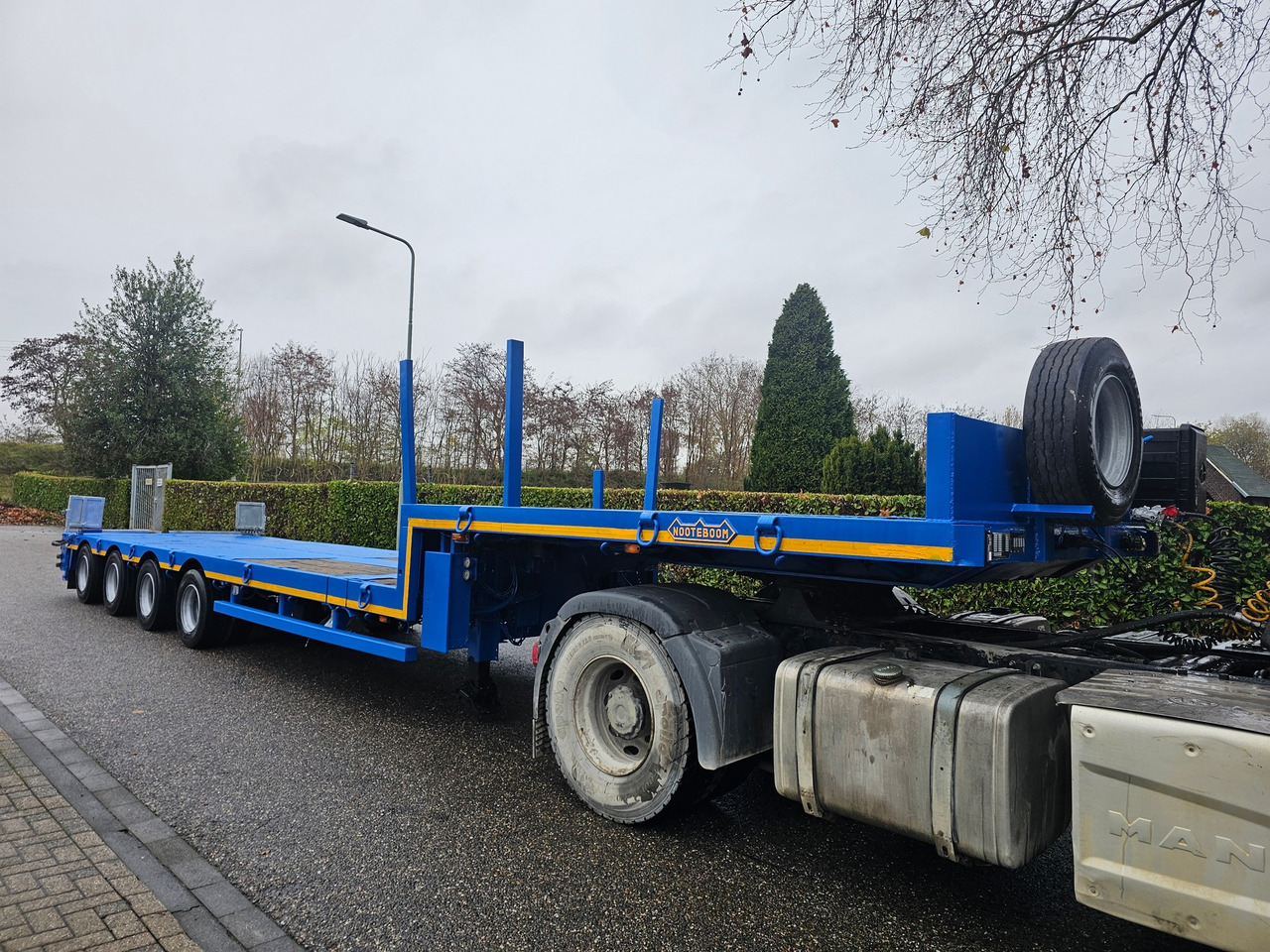 Pritschenauflieger/ Plattformauflieger Nooteboom MCO-58-04V Telescopic