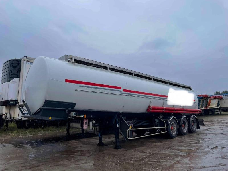 Tankauflieger Trailor
