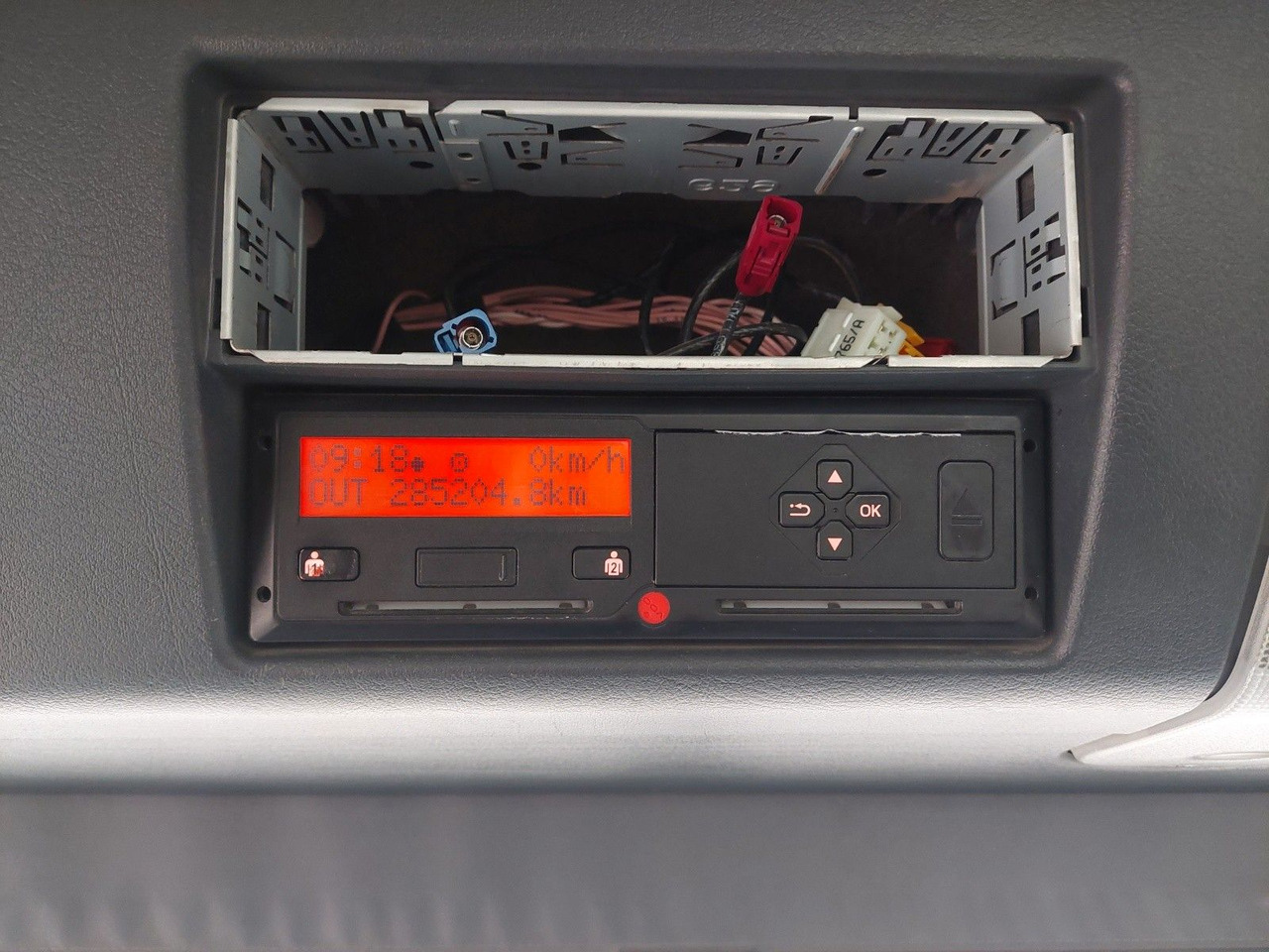 Betonmischer LKW MAN TGS 32.420 BB Intermix 9m3 8x4