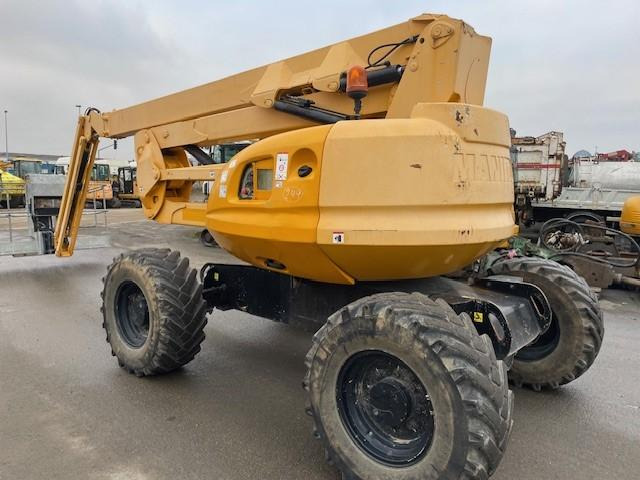 Gelenkarmbühne Manitou 200 ATJ