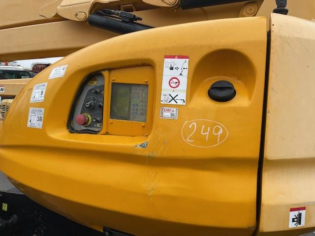 Gelenkarmbühne Manitou 200 ATJ