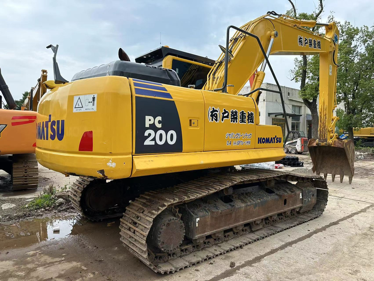 Kettenbagger High quality Good Performance KOMATSU PC200-8N1 with original design and strong power low working hours good condition on sale: das Bild 2