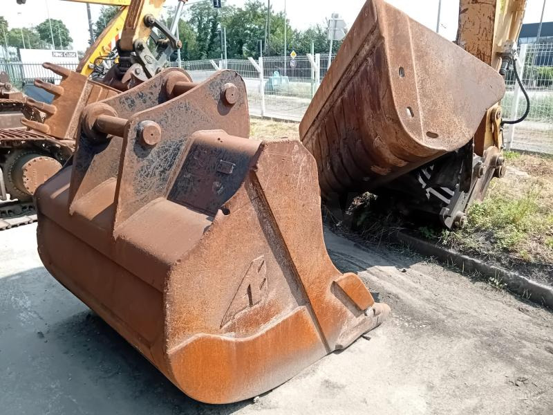 Kettenbagger Caterpillar 320EL