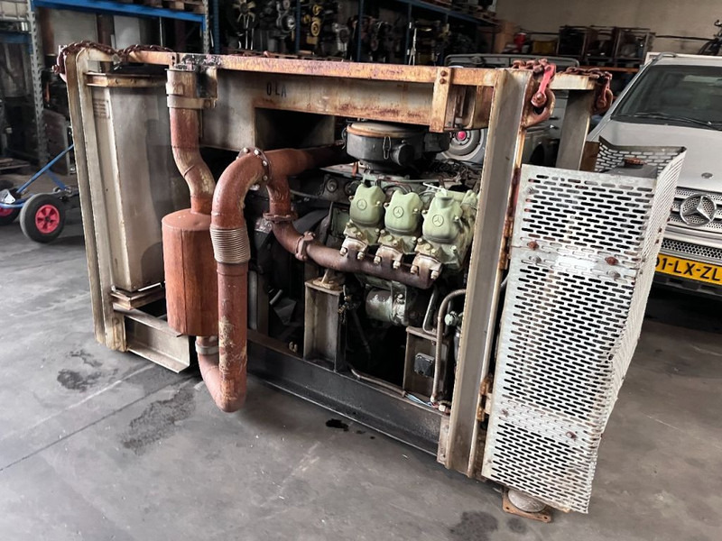MercedesBenz OM401 met stamford 80 kva Stromgenerator in Niederlande