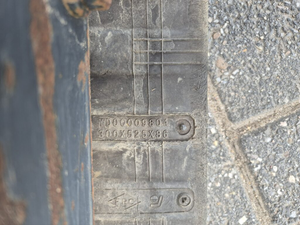 Minibagger AIRMANN AX33U mididigger