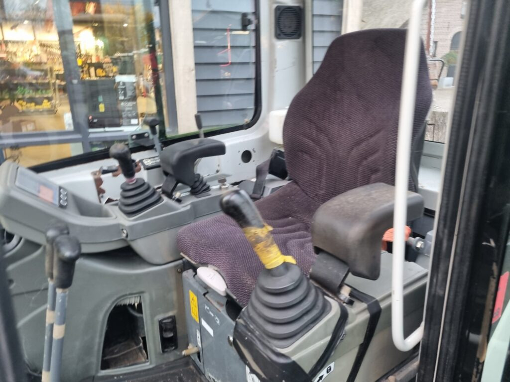 Minibagger TAKEUCHI TB216 minidigger