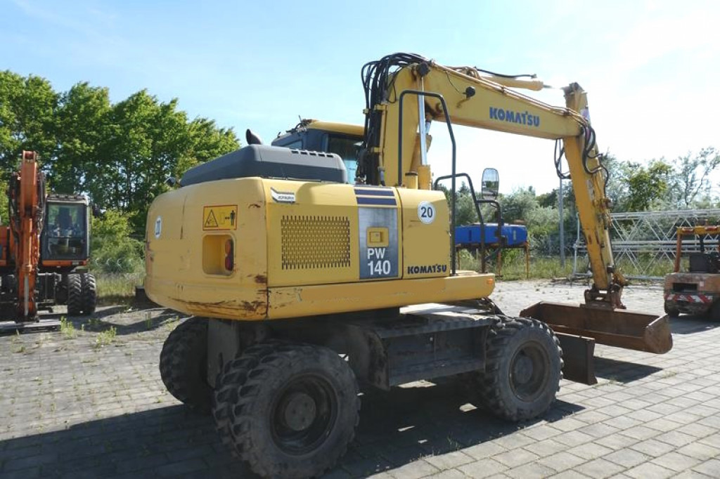 Mobilbagger KOMATSU HANOMAG Mobilbagger PW140-7 Mobilbagger