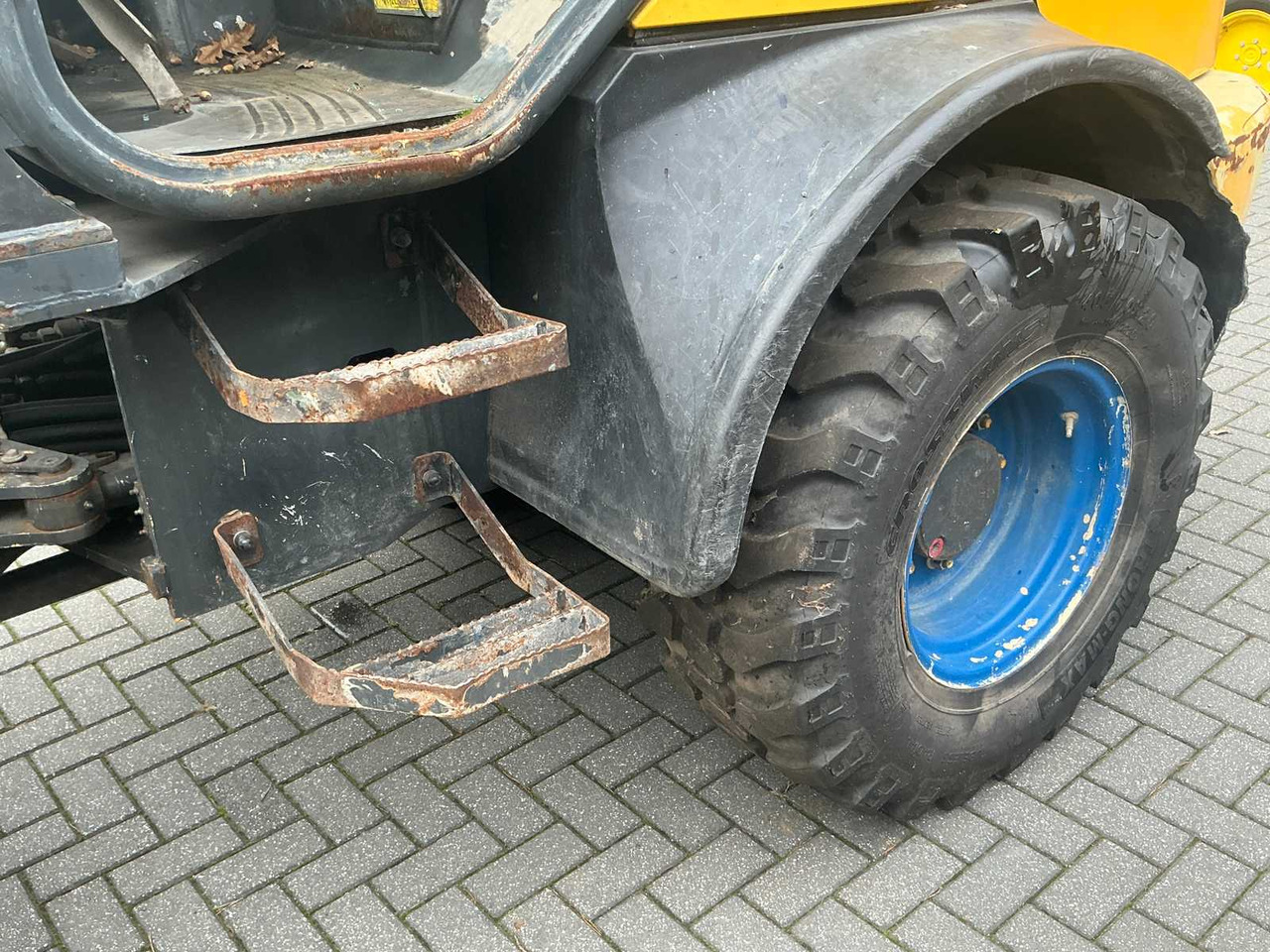 Radlader 2010 KOMATSU WA80-S SHOVEL / WHEEL LOADER