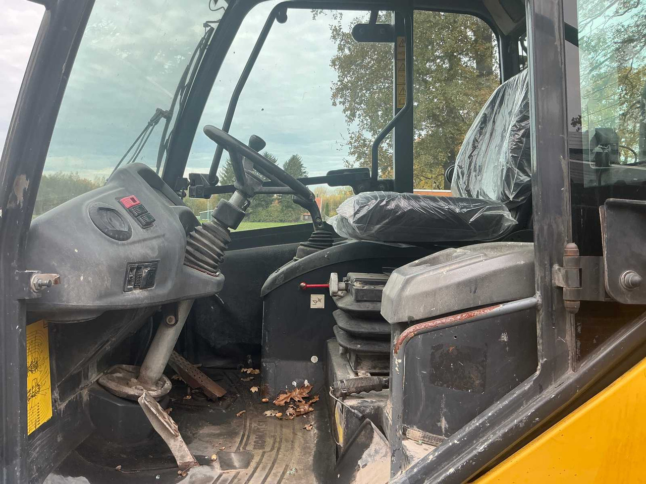 Radlader 2010 KOMATSU WA80-S SHOVEL / WHEEL LOADER