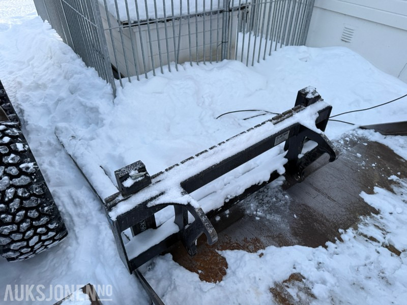 Radlader 2012 Cat 907H2 - Planeringsskuffe - Pallegaffler - 3646T