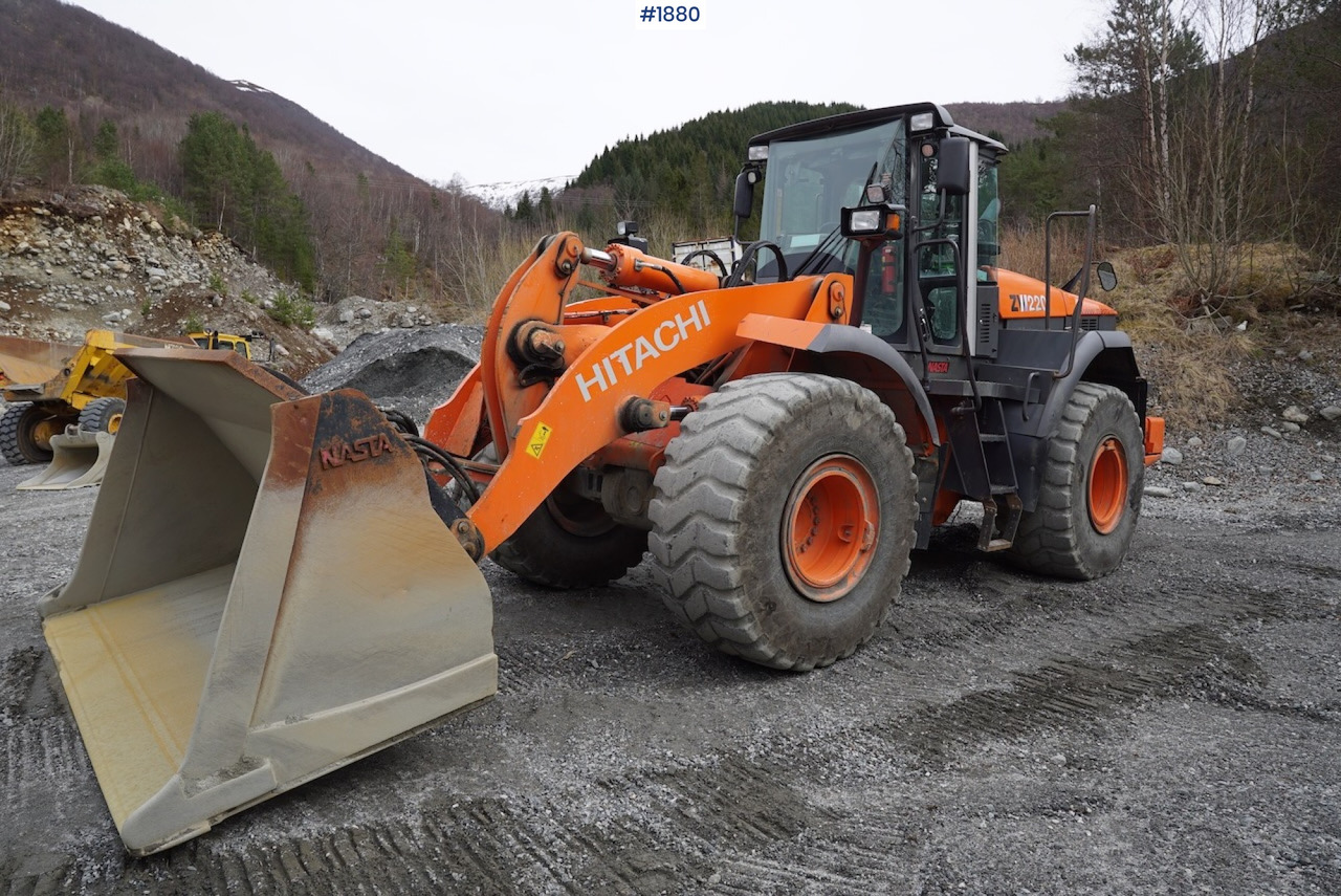 Radlader 2012 Hitachi ZW220