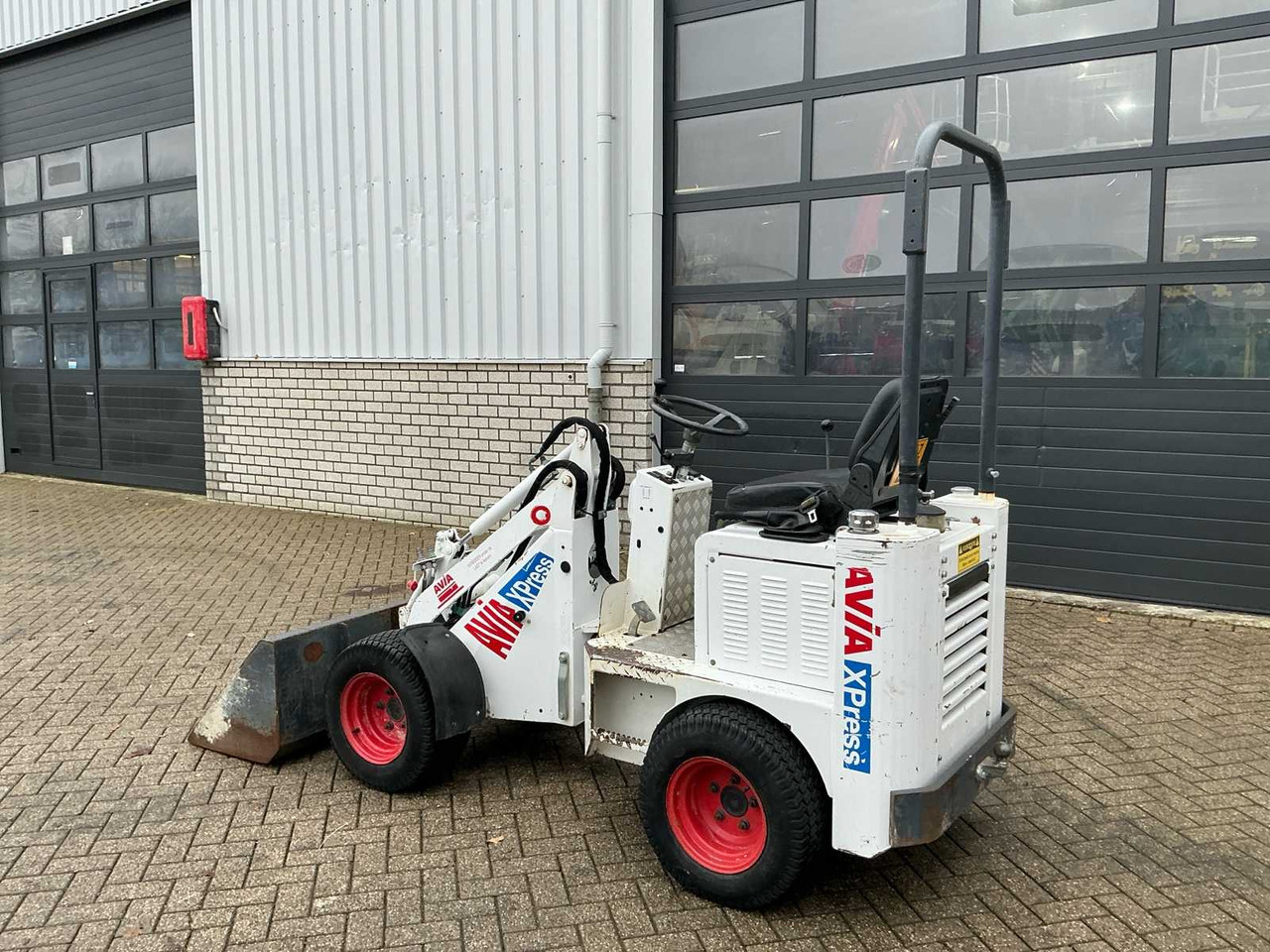 Radlader 2017 100 KNIKMOPS
