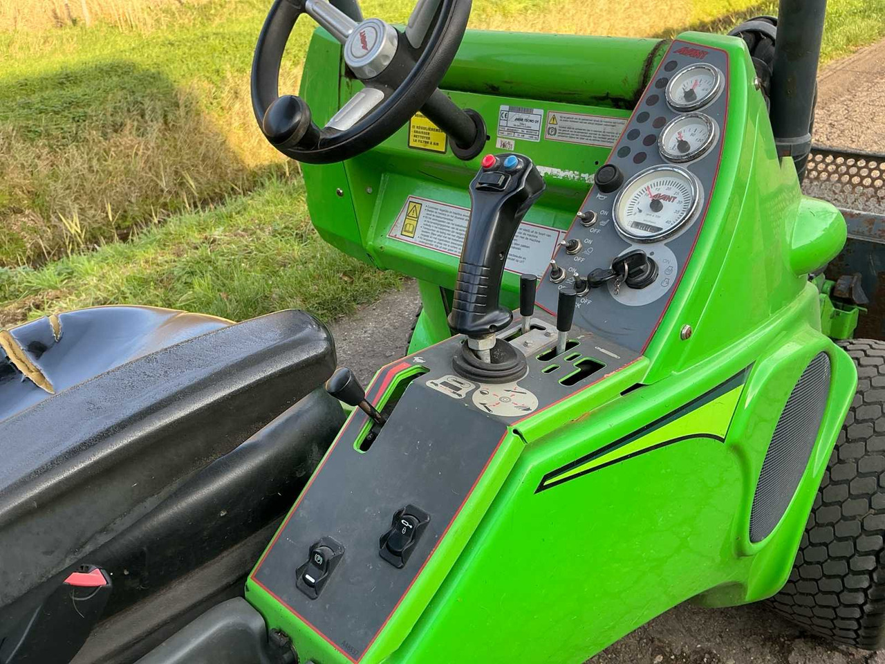 Radlader 2017 AVANT M630 SHOVEL