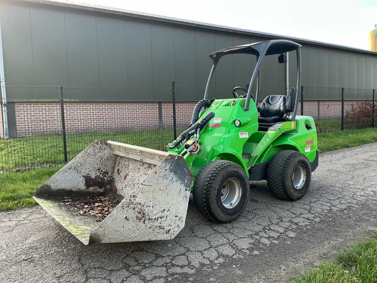 Radlader 2017 AVANT M630 SHOVEL